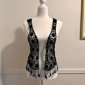 Crochet Knit Vest With Flower Pattern